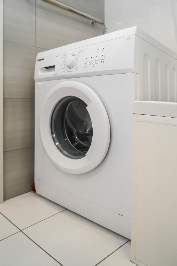 Cozy Apartment In A New Building Close To The Downtown Kiev Eksteriør billede